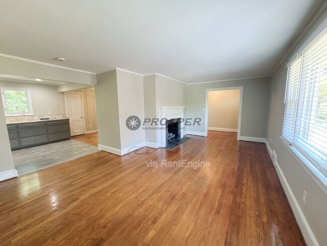 Building Photo - 20 Sir Abbott St