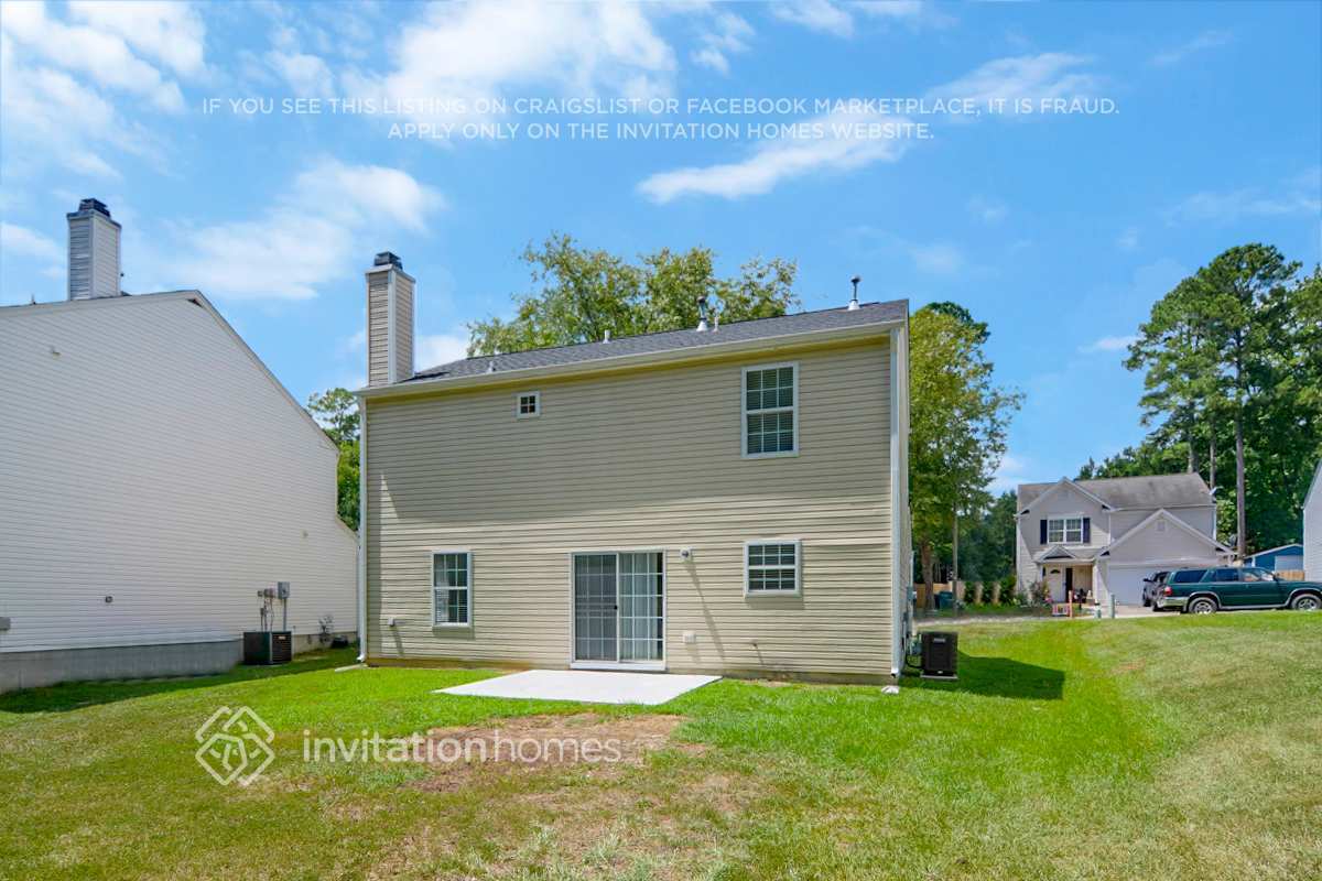 Building Photo - 120 Pebblestone Dr