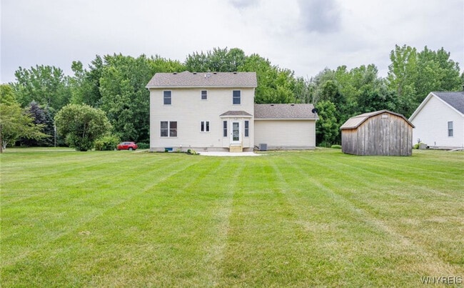 Building Photo - 76 Alverstone Way