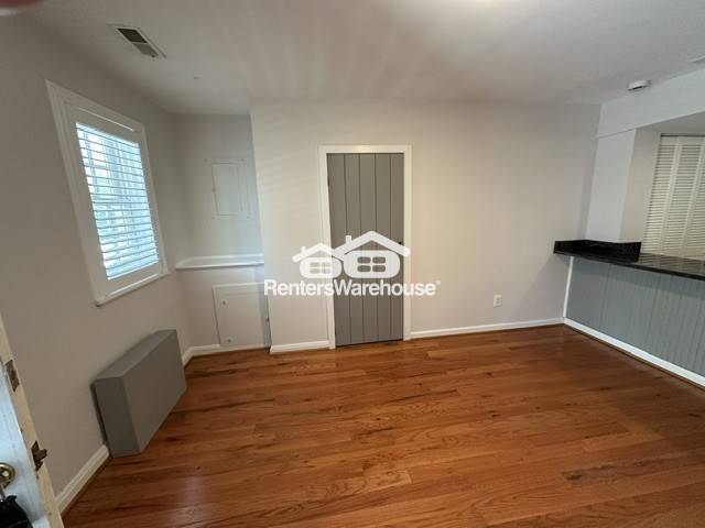 Building Photo - 943 Oella Ave