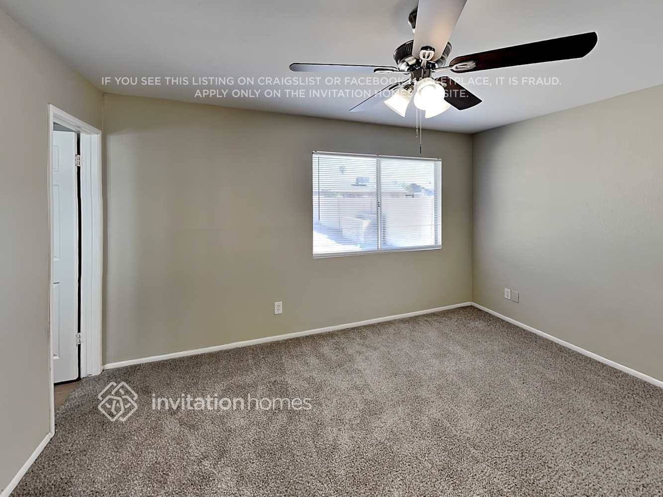 Building Photo - 10902 W Montecito Ave