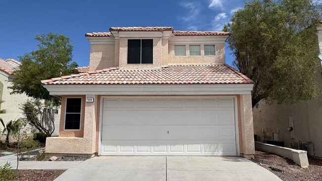 Primary Photo - 7824 Millhopper Ave