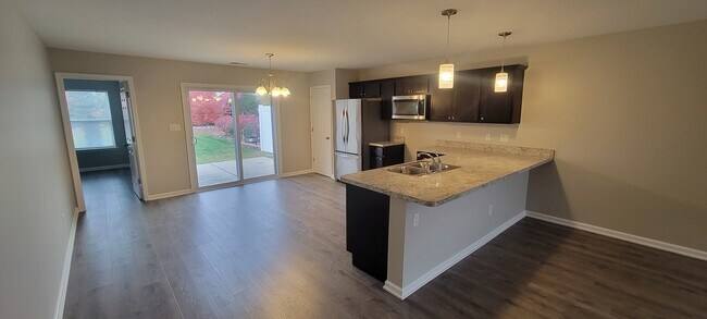 Kitchen - 8590 Jackson St