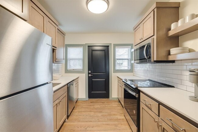 Building Photo - 207 NW 23rd St