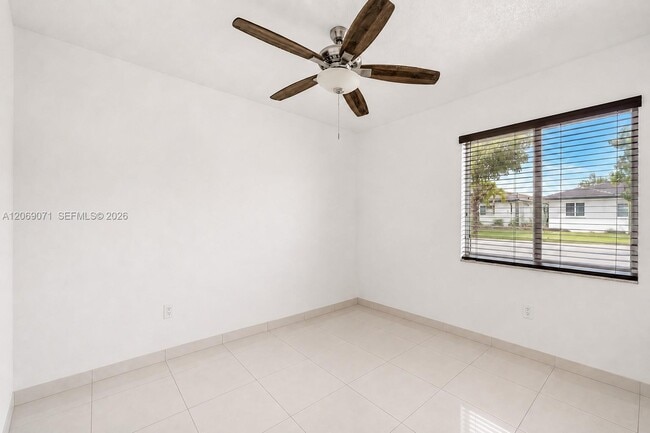Building Photo - 7256 W 34th Ln