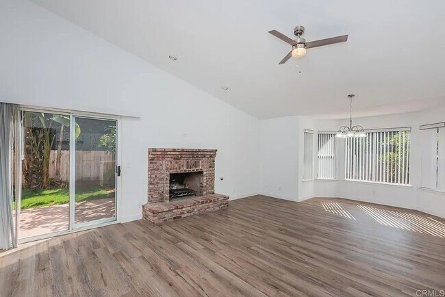 Building Photo - 1167 Meadow Lake Dr