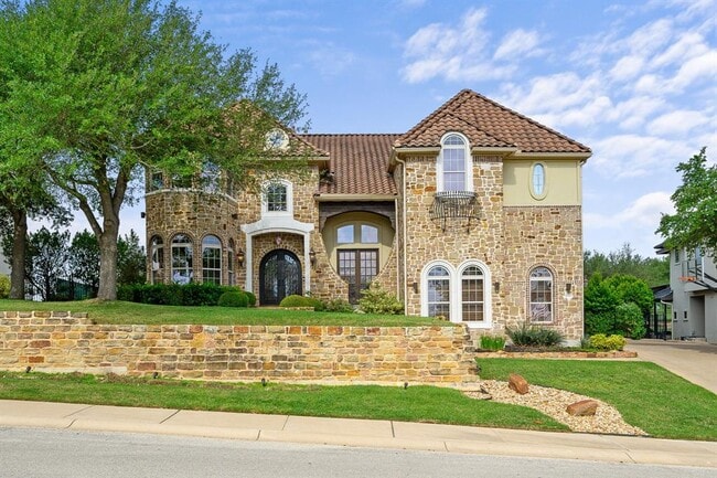 Building Photo - 4008 Sugarloaf Dr