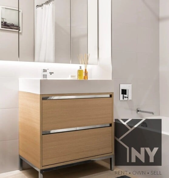 Building Photo - 20 Wall St