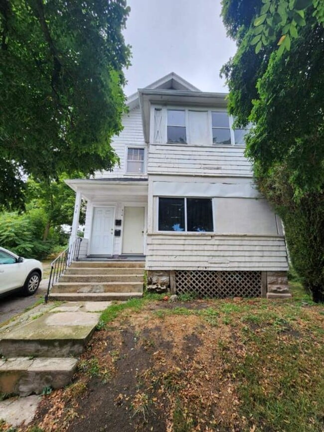 Building Photo - 314-316 Flint St.