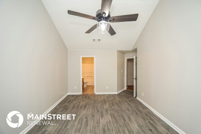 Building Photo - 3018 Caitlynn Circle S