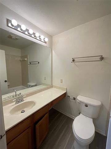 Building Photo - 1609 Autumn Breeze Ln