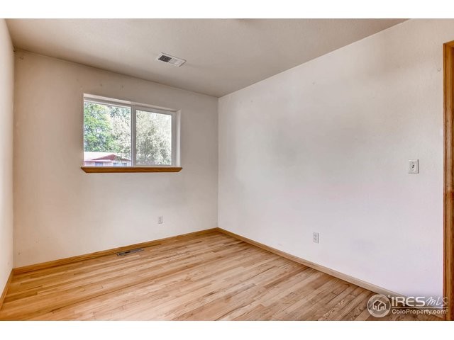 Bedroom 2 - 1017 Cragmore Dr