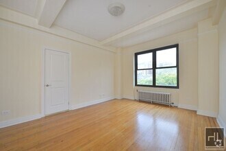 Building Photo - SECOND AVENUE