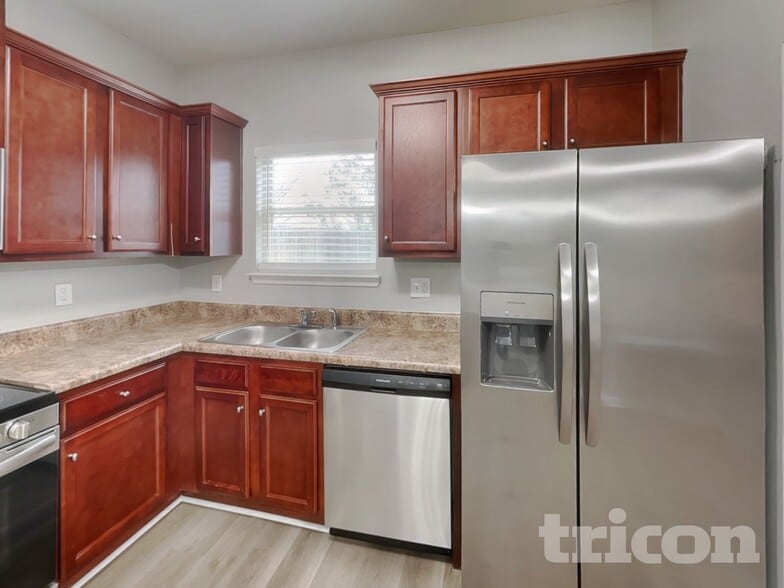 Building Photo - 3140 Broadleaf Trail Rd