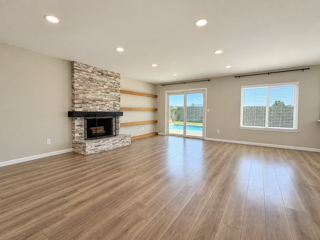 Building Photo - 2777 Sula Way
