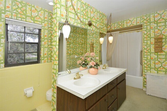 Building Photo - 1406 Magna Ct