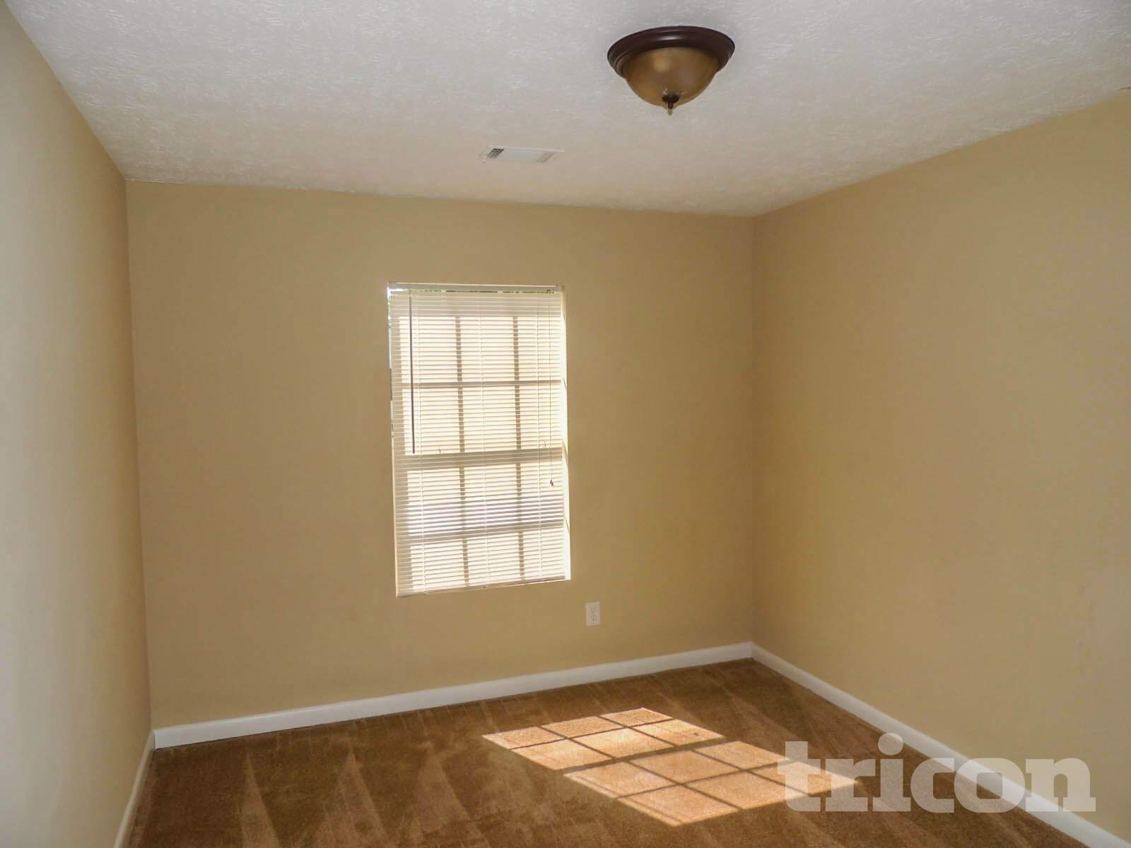 Building Photo - 6387 Laurel Post Dr