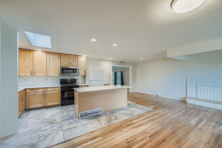 Building Photo - 3682 Chase Ct