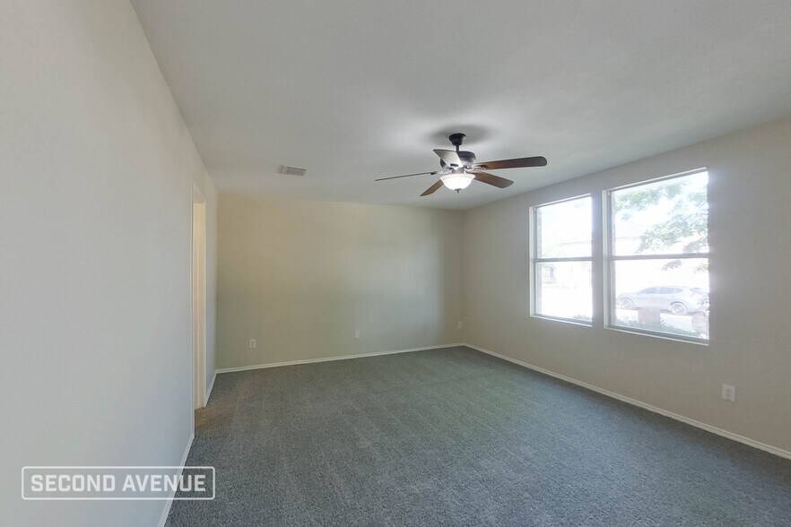 Building Photo - 1669 Hickory Creek Ln