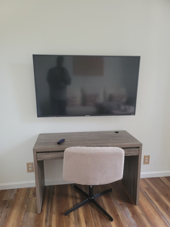 Building Photo - 14155 74th St N