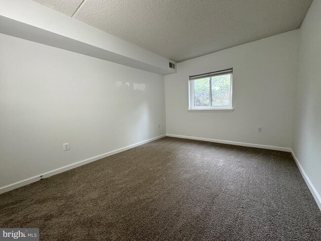 Building Photo - 11739 Ledura Ct