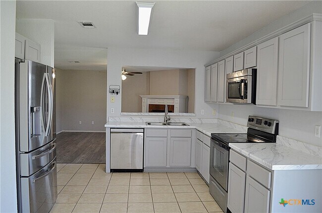 Building Photo - 4603 Regency Dr