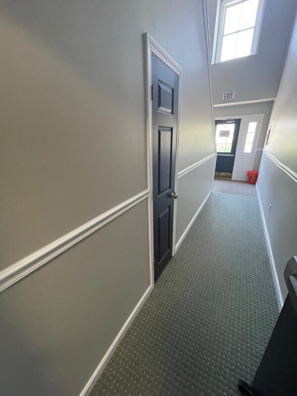 Building Photo - 37 Main St