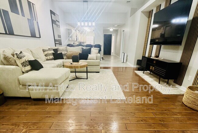 Building Photo - 3541 Harbor Cir NW