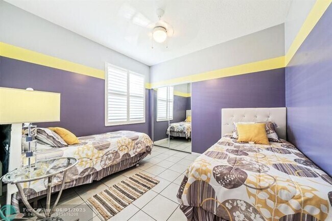 Building Photo - 5859 Grand Harbour Cir