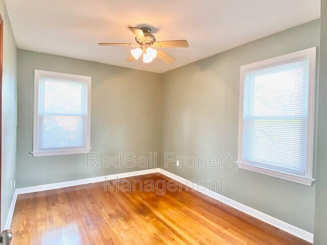 Building Photo - 383 Stanton Rd