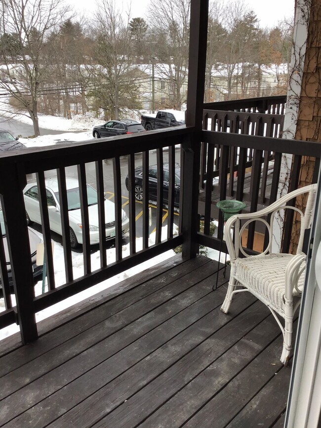 Building Photo - 210 Brook Village Rd