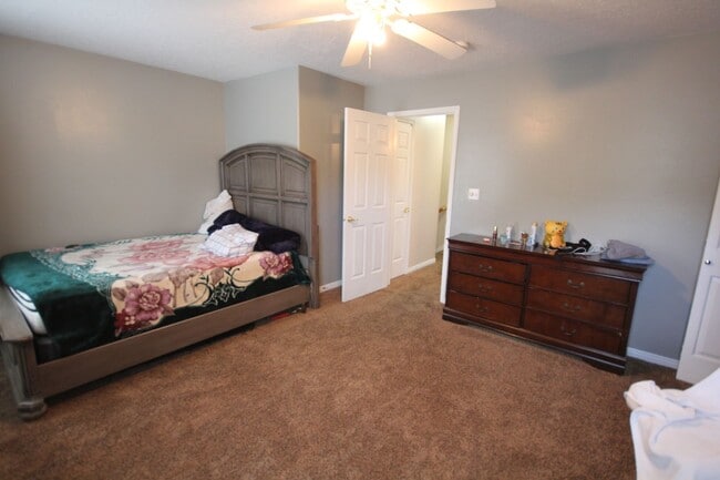 Building Photo - 3 Bedroom Townhome in Provo's Westside