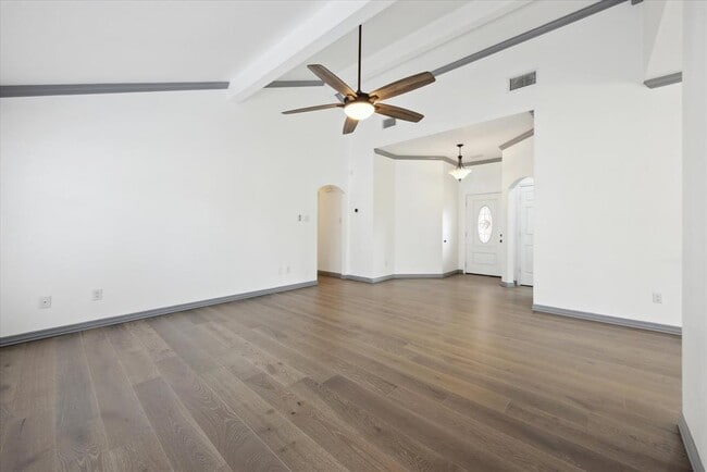 Building Photo - 4506 Glomar Ave