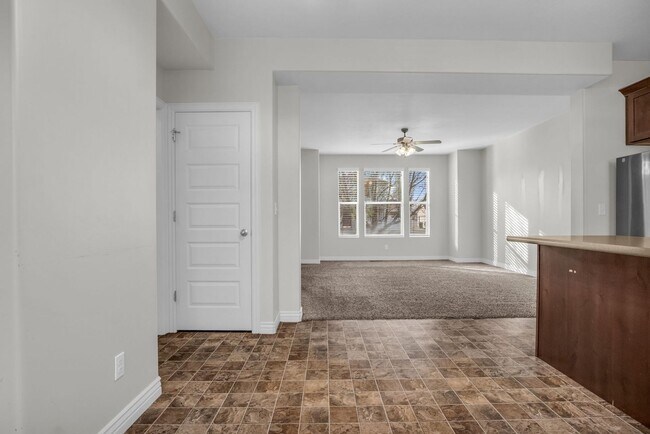 Building Photo - Spacious 4BR End-Unit Townhome | Low-Maintenance HOA Living