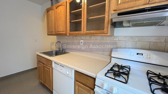 Floorplan - 175 Pinehurst Avenue