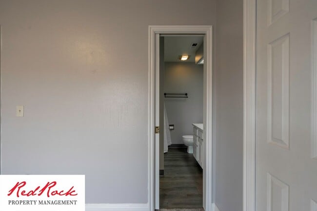 Building Photo - 1766 W 1020 N