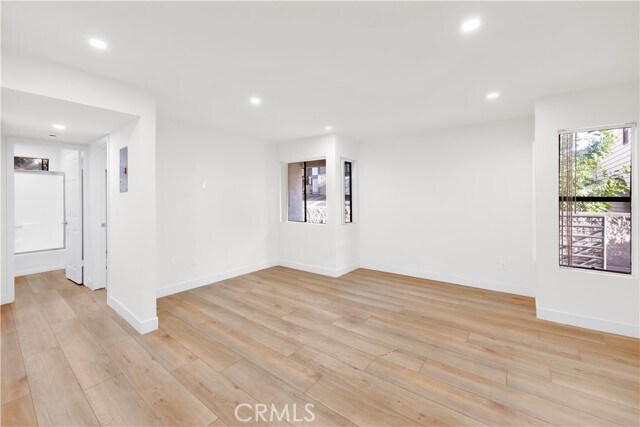 Building Photo - 1132 Elm Ave