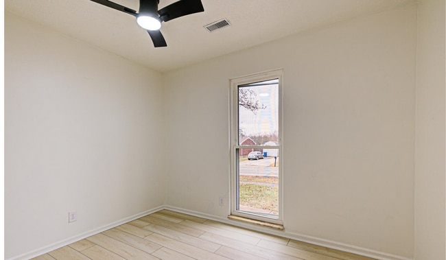 Building Photo - Beautiful 3BR/1Ba house in LaGrange!