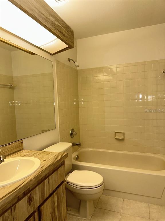 Building Photo - 4002 Shoreside Cir