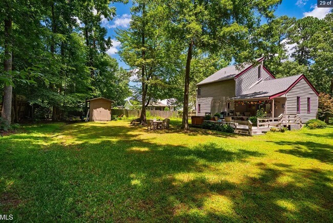 Building Photo - Beautiful & Spacious 3 Bedroom 3 Baths
