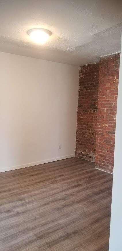 Primary Photo - 48 Ida St