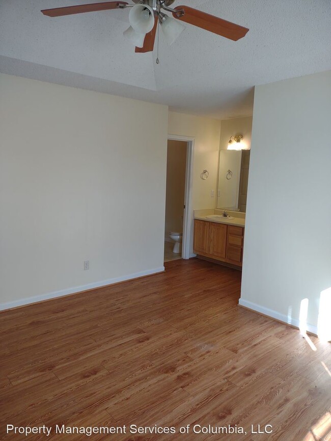 Building Photo - 3 br, 2 bath House - 415 Summit Townes Way