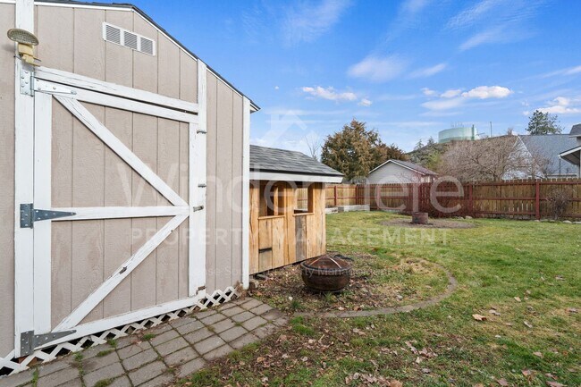 Building Photo - Coming Soon First Week of September!! Beautiful 3-bedroom Home Next To Black Bay Park In Post Falls