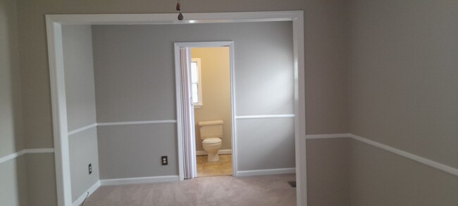 Building Photo - Coming Soon - 2 bedroom 2 Bath home locate...