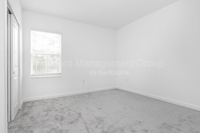 Building Photo - 5636 Quiet Palm Lp