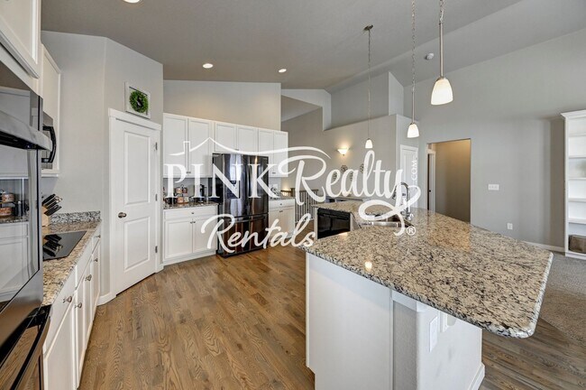 Building Photo - 1407 Grand Overlook St