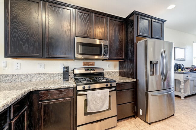 Building Photo - 10476 Siltstone Way