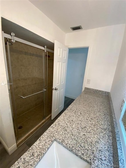 Building Photo - 9658 NW 28th Ct