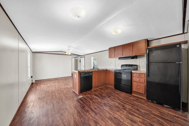 Building Photo - 16693 E Forrestal St