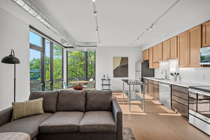 Interior Photo - Montgomery Place